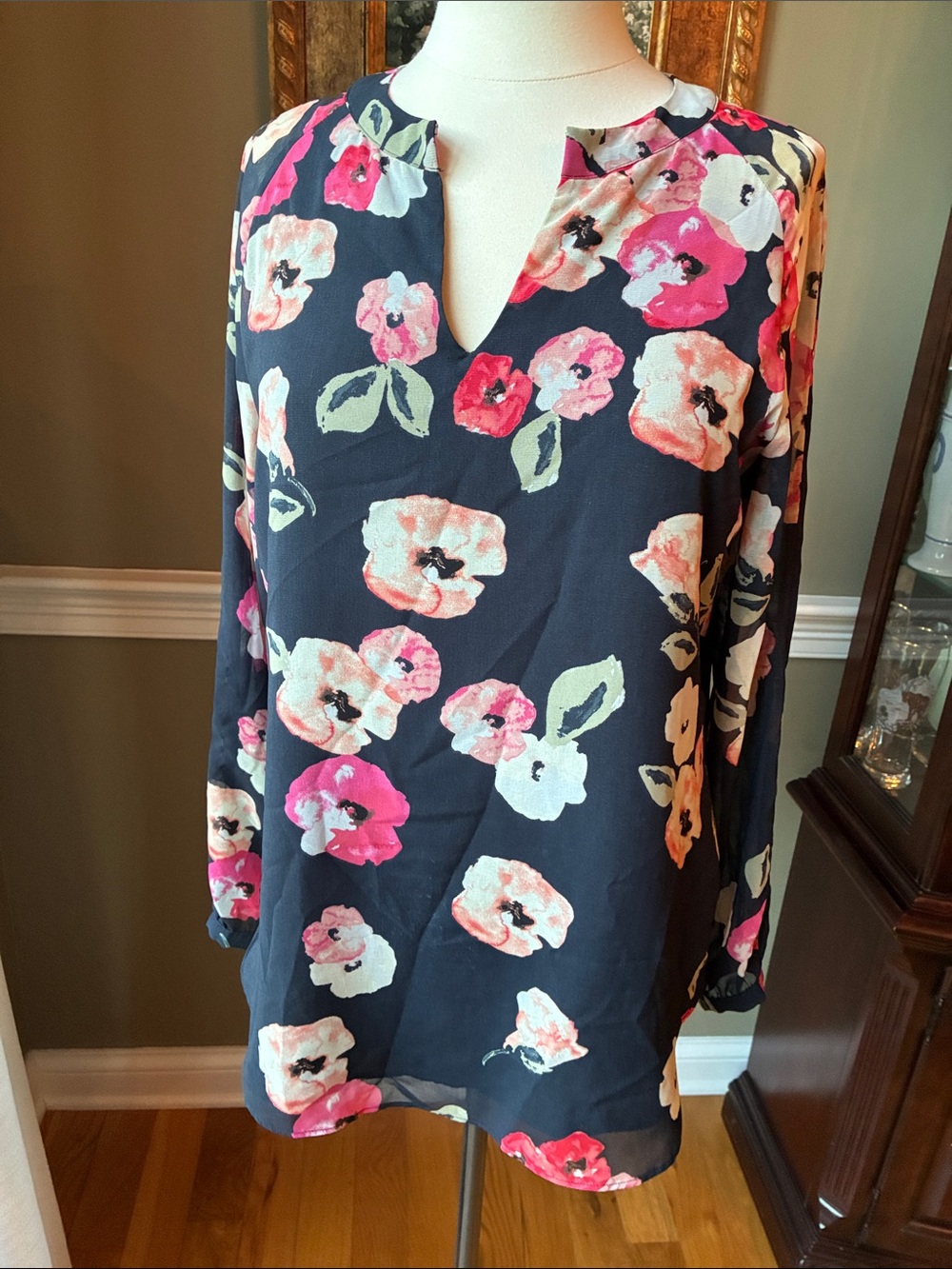 CAbi Navy Tunic with Pink & Cream Floral Print Size Small